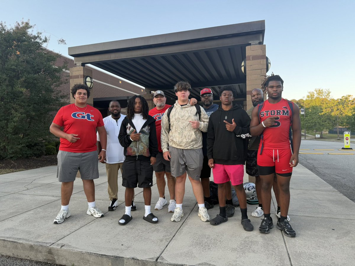 dallasjj5's tweet image. I had a great time at the 910 Classic Football Camp with my teammates won LB MVP. We went undefeated against TE, Slot WR, and RB. #Athlete #PBD @CoachHunt93 @Coach_CJohnson8 @CoachDJmayo @coachNFHankins @Mr_KStark1 @TP_Recruiting1 
@RustyMansell_ @ChadSimmons_
@Coach_Monte100