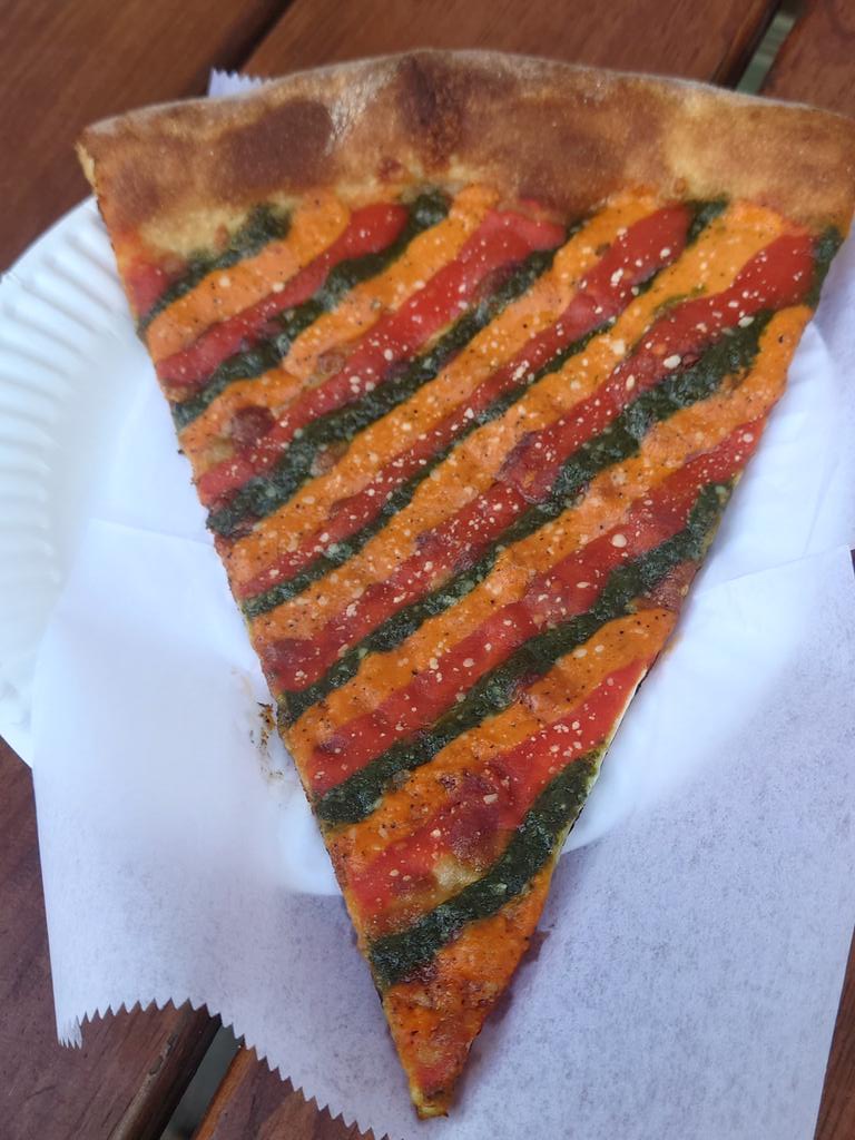 TokyoTonyz's tweet photo. 🍕🍕Tri Dye@Pizza Loves Sauce Manhattan NYC🗽🧀中毒性ありな濃厚ソースに特化ピザ💖🍕

＠pizzalovesauce

#門前仲町ピザ#門前仲町

EatPizza&amp;BeHappy🍕💓

@newyorkpizzatonyztokyo

OPEN Sat&amp;Sun 12:00-sold out(or 18:00) https://t.co/CN4J1mZEg2