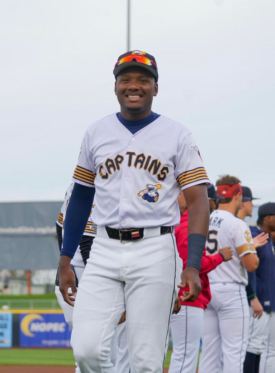 ¡JAISON CHOURIO A DOBLE-A!⚾️🔥

El aguilucho Jaison Chourio sigue avanzando en su desarrollo y ha sido promovido de Clase A fuerte al nivel Doble-A dentro de la organización de los Cleveland Guardians 🙌🏻

El joven talento continúa demostrando que tiene con qué seguir subiendo