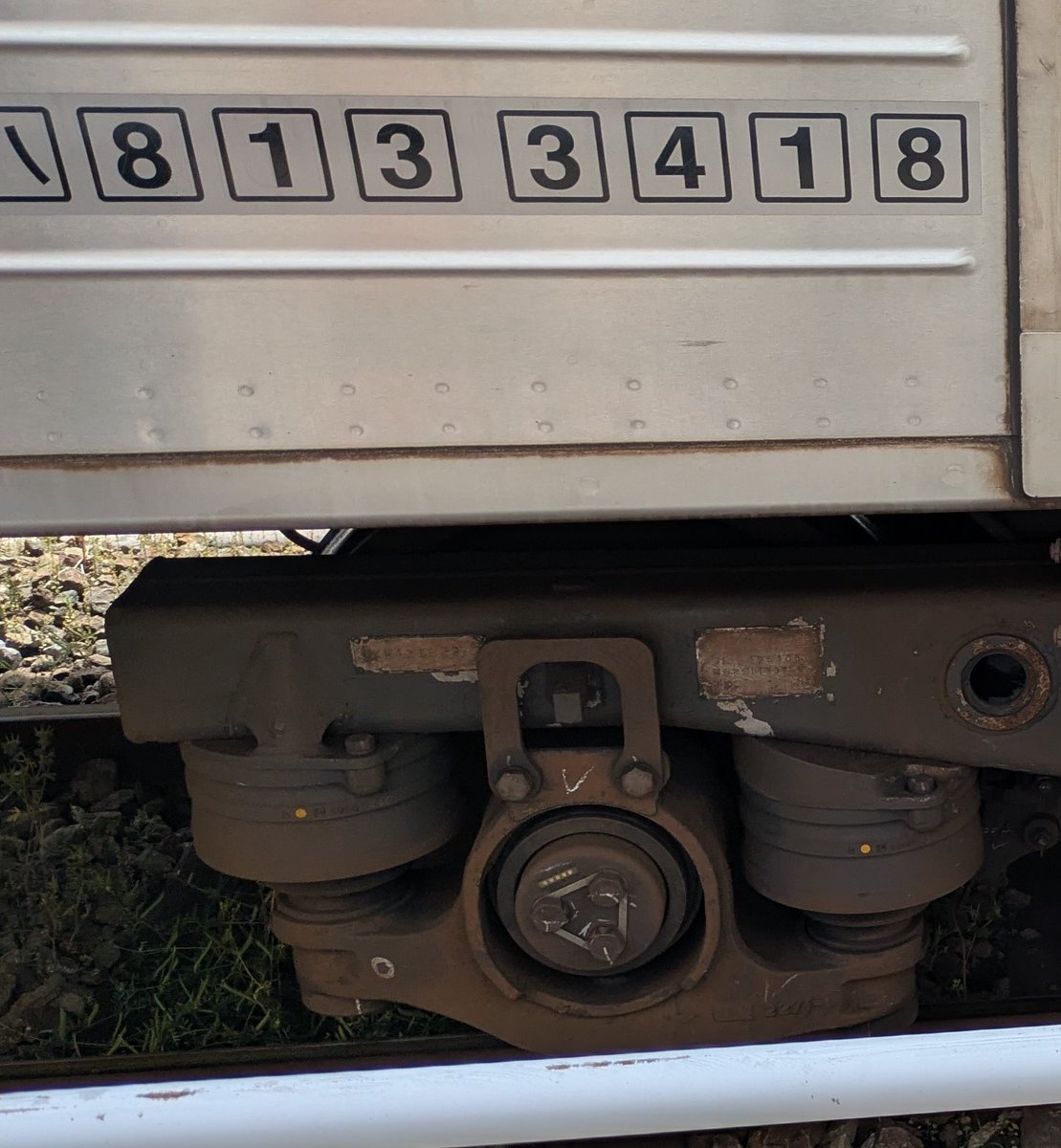 heroheromg's tweet photo. 813系には台車の軸受が2種類ある。 https://t.co/Zubbw9E9RT