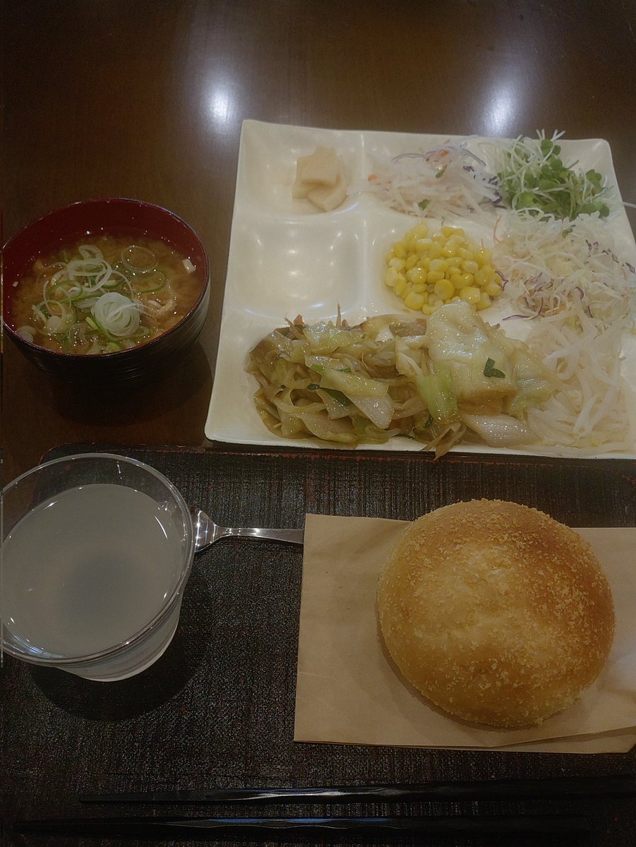 ピンゾロ tweet media