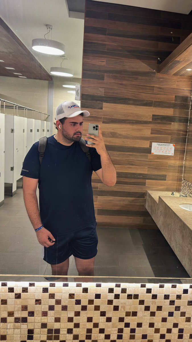 Nicolás Eljadue tweet media
