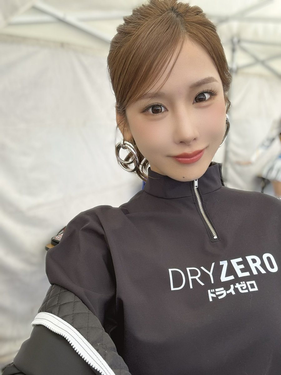 益田アンナ❄️ tweet media