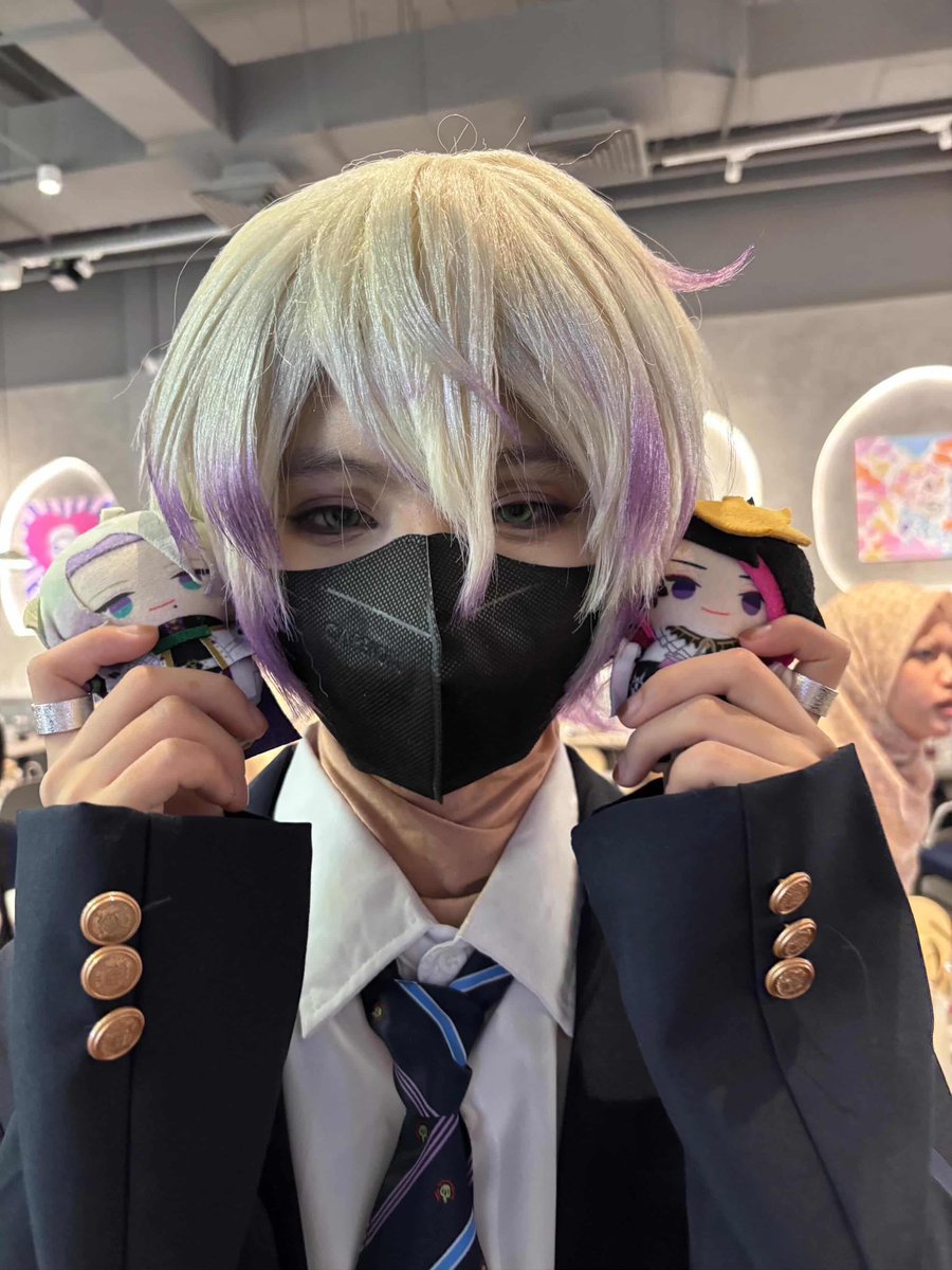 hysooaa's tweet photo. 🧤❔ g-glizzy

thank you @nijiprism_my for organizing such a fun event. 

(super duper late on posting here, mb)

#clawsplay #paintitprism https://t.co/ZiqUXSPcph