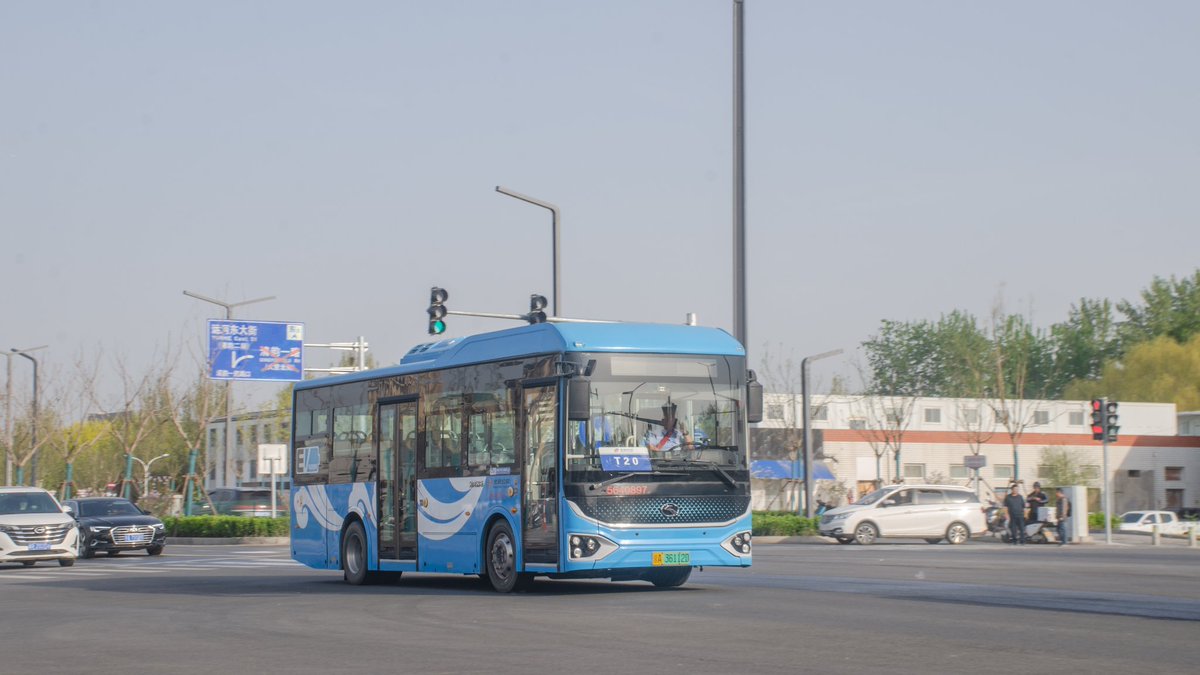 HBBDjjjt's tweet image. On Labor Day 2026, Beijing Bus will go with you all the way! ＃beijing ＃busphoto