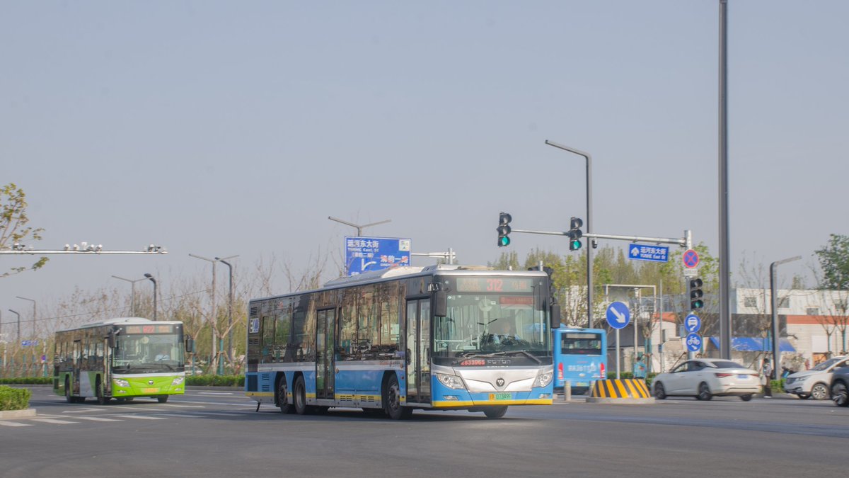 HBBDjjjt's tweet image. On Labor Day 2026, Beijing Bus will go with you all the way! ＃beijing ＃busphoto