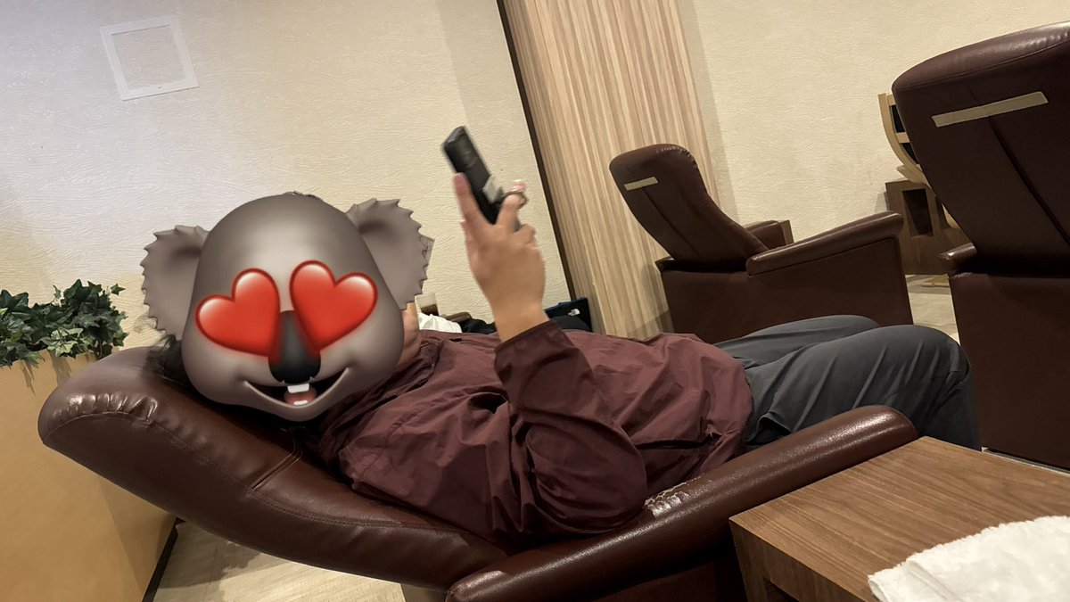 「ﾄｺﾄｺﾄｺﾄｺﾄｺε≡≡\( ˙꒳˙)/✿」 tweet media