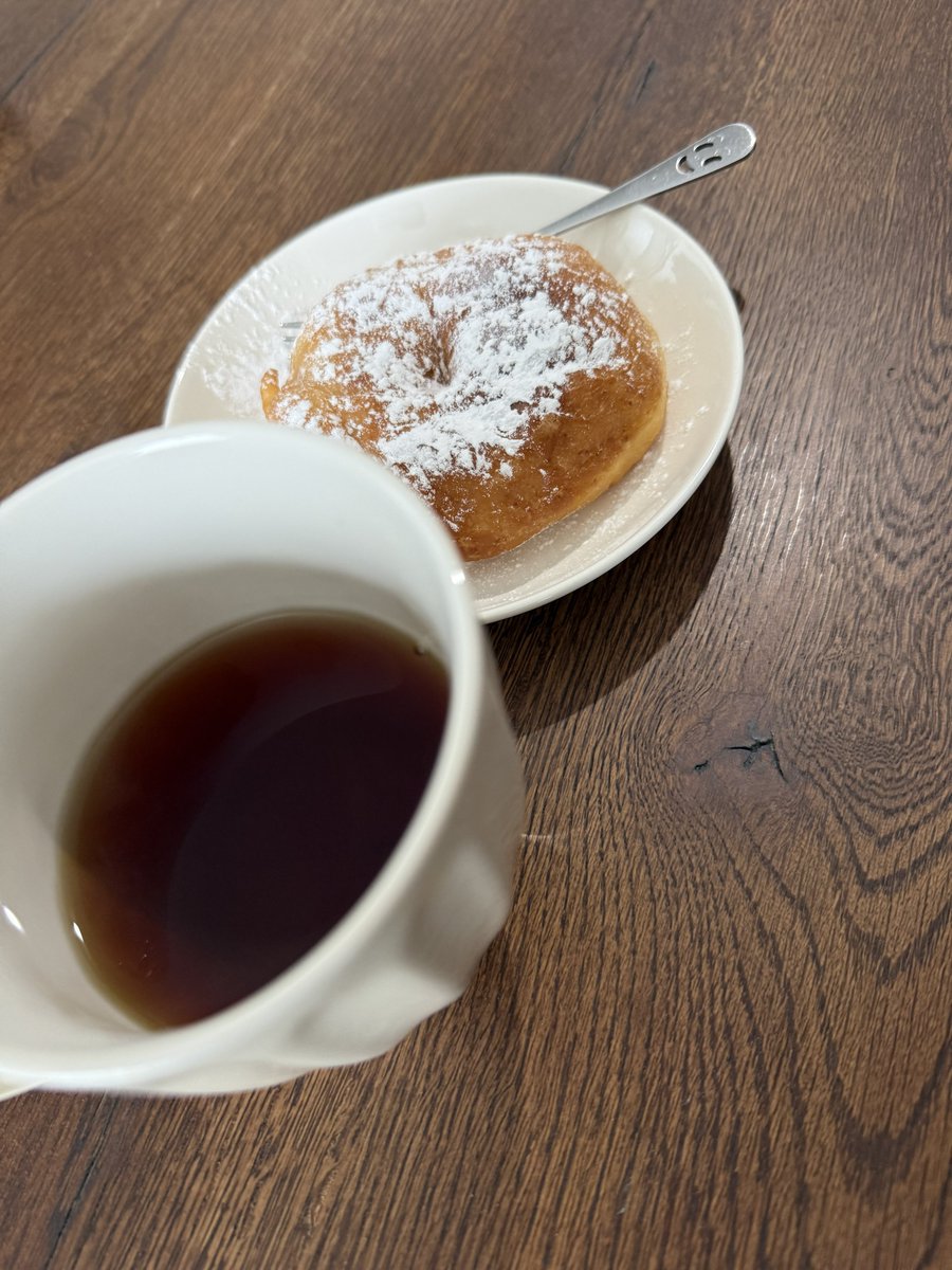めいりょ～ tweet media