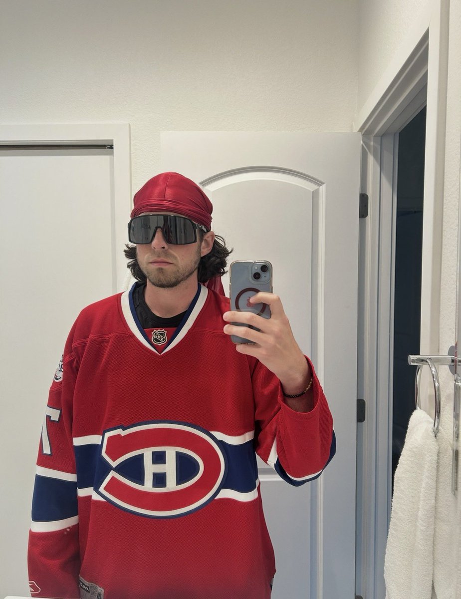 heatdaddy69420's tweet photo. https://t.co/jlAEj6YMkB