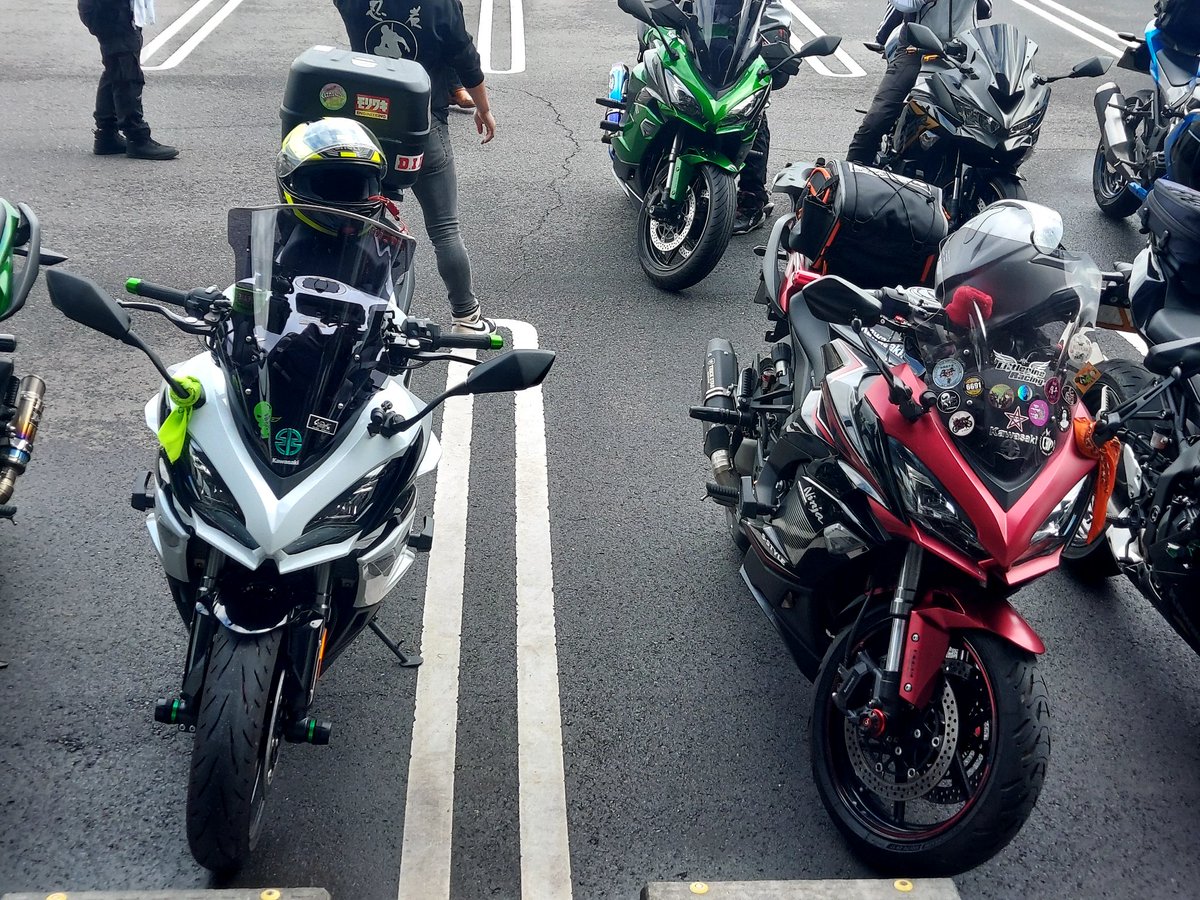 ザッキーNinja1100 tweet media