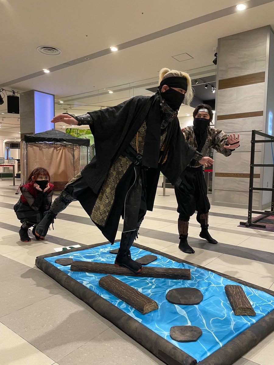 Ninjado_Japan's tweet photo. くずはモール最終日。
本日は忍者体験ラリーです。

16:30迄受付してます！

#ninja #忍者　#忍者堂　#枚方　#くずはモール https://t.co/JzkairpsMz