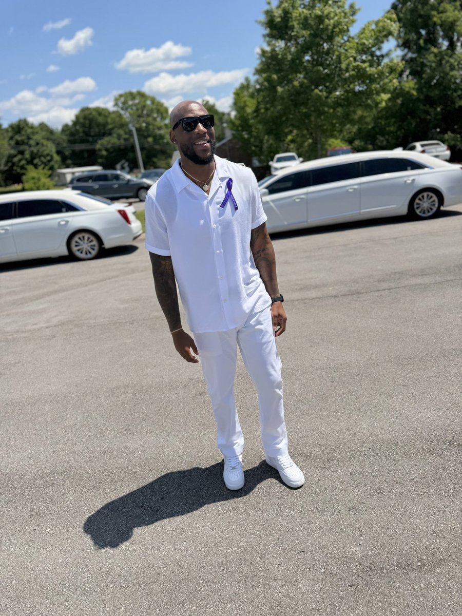 Ken Walton II tweet media