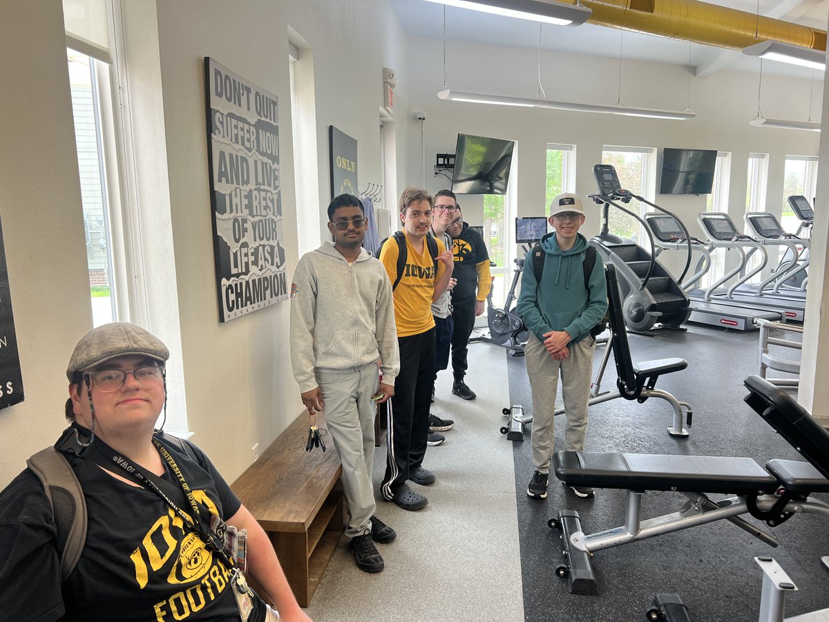 UIREACHProgram's tweet photo. The semester may be coming to an end, but we're already preparing for the next one. Students moving to Aspire next year recently participated in a scavenger hunt to familiarize themselves with the apartment community! https://t.co/kgr3l3Vo5B