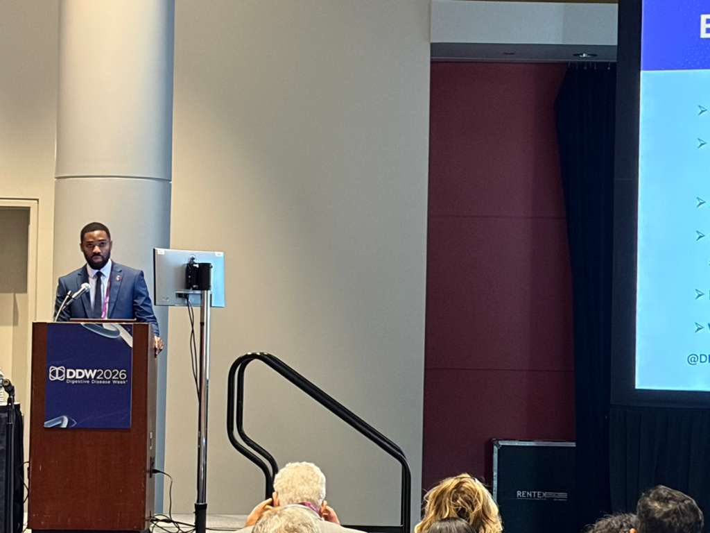 AAFG_2021's tweet photo. Another day of incredible achievements in the books for our members who presented their research at @DDWMeeting

So proud of the energy and passion this group continues to bring.

We’re not done yet… more to come tomorrow—stay tuned!

#GItwitter #FutureOfGI https://t.co/vGasnCIQp6