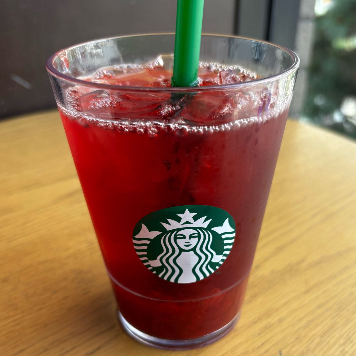 ラテちゃん☕️スタバ tweet media
