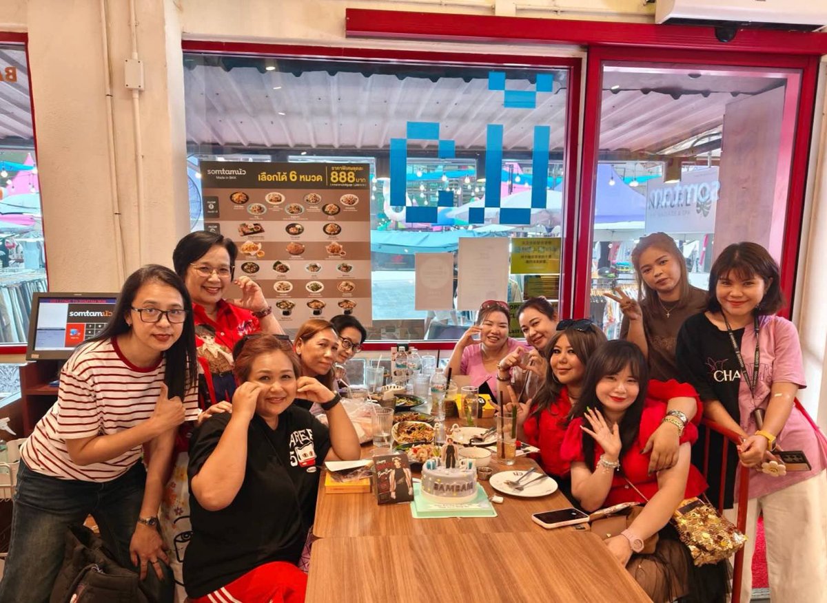 GOZZIP97คุณแม่พัดแดง🪭ของคุณแบมแบม tweet media