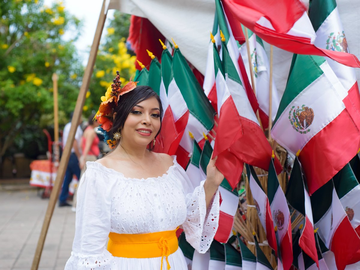 garyaltman's tweet photo. Happy #CincoDeMayo! Today is all about celebration and community. While you enjoy the festivities, remember that peace of mind is the best gift you can give your family. We're here to help you plan for all of life's milestones. https://t.co/RIfSpHsbQv