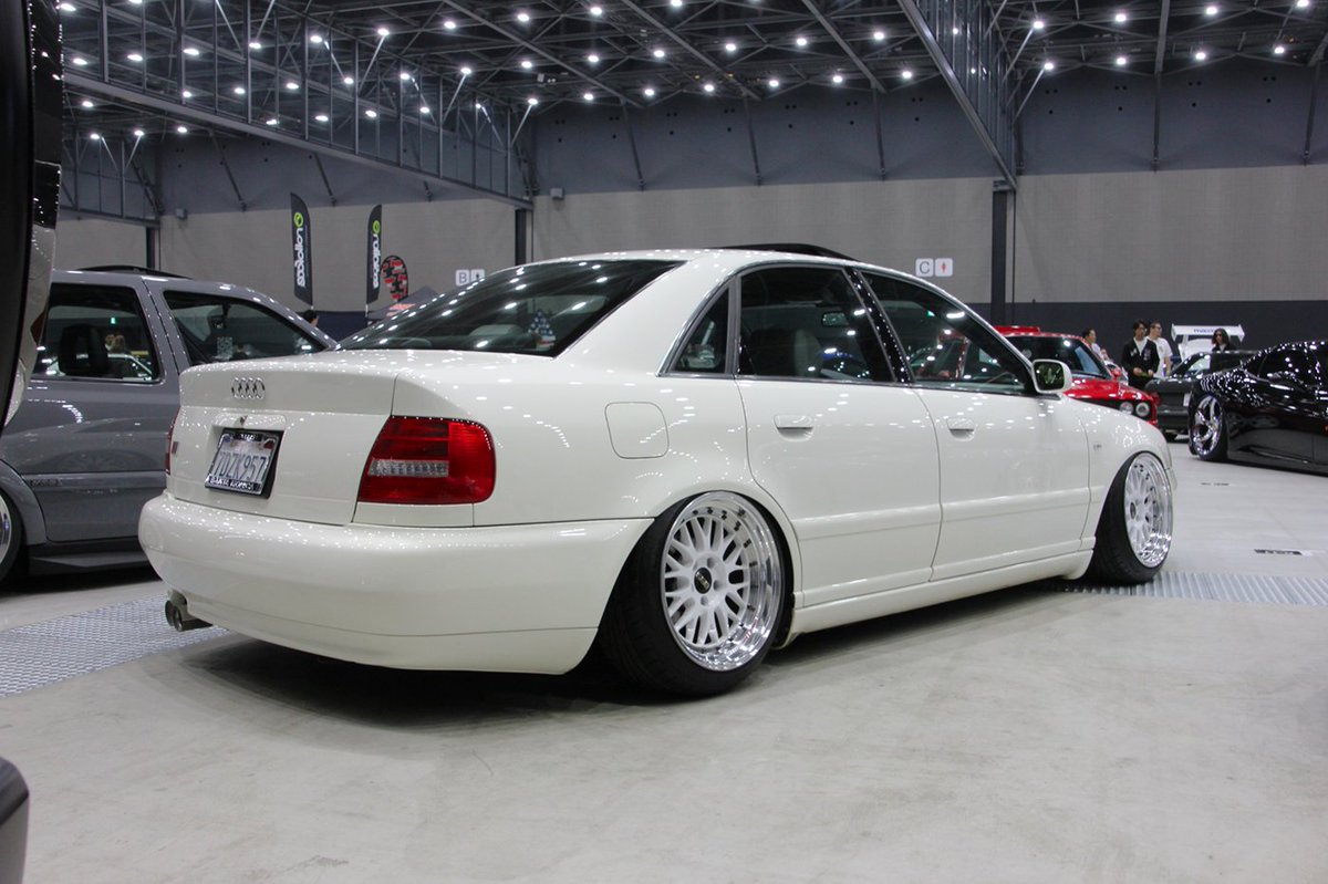 Japanese car spotter tweet media