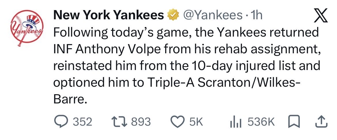 S ⚾️ tweet media