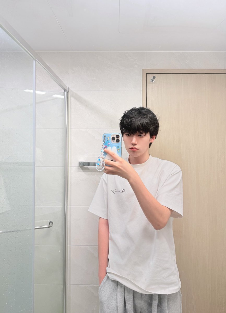 하준 tweet media