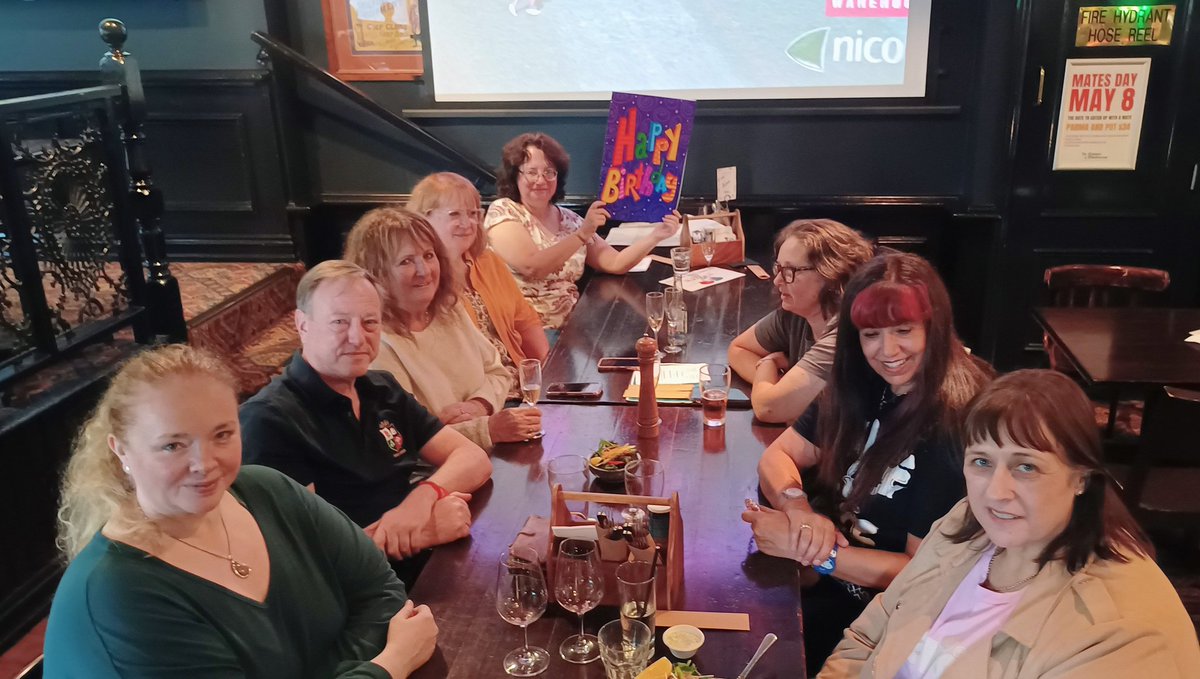 FunFF's tweet photo. Enjoying Sunday lunch and drinks as part of our 20th birthday celebrations this week. For more fun social events around Melbourne, visit https://t.co/H41BAM60QA   #melbournecbd #birthday #birthdaycelebrations #love https://t.co/pe9XUr4v7A