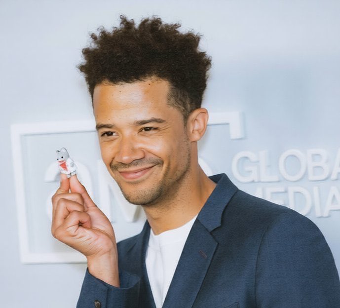 jacob anderson lovebot tweet media