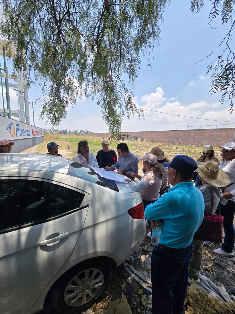 Efrainmoralesl's tweet photo. Por instrucciones de nuestra Presidenta @Claudiashein recorrimos las colonias La Pastoría y El Tular en compañía de pobladores de San Salvador Atenco para atender sus demandas de agua. https://t.co/L3I0B1n7Aj