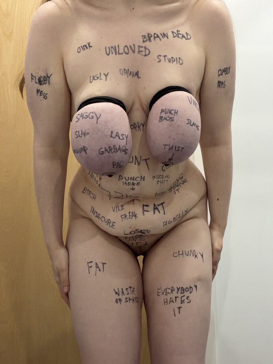 fat cunt (it) ✨ tweet media