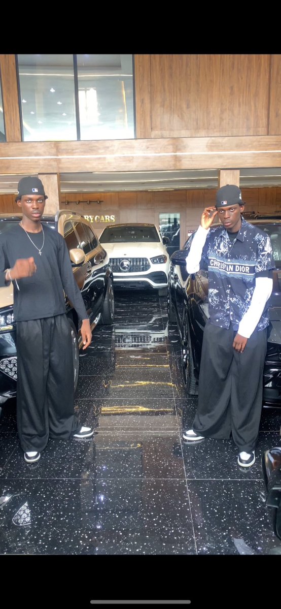 _AGIDAS's tweet image. AGIDAS First Picture on X 🏎️💨
Tell us your problems we Dey Active for una😎
#fyp #viral #explore