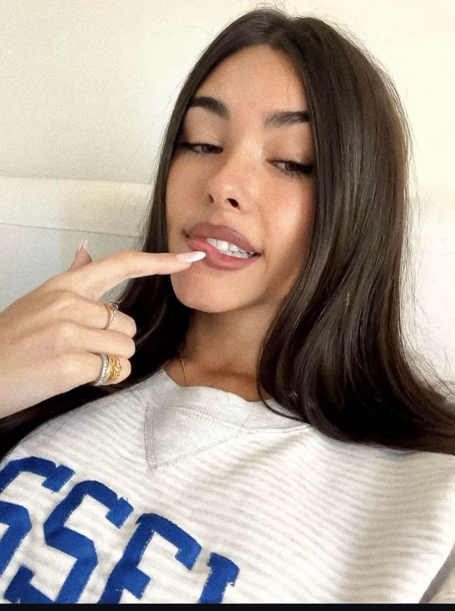 Leah Halton/ Madison Beer tweet media