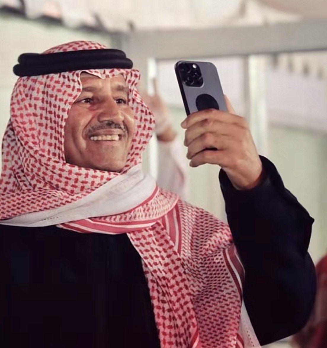 KUhd2222's tweet photo. الوسيم جداً جداً خالد عبدالرحمن https://t.co/wmpXEFCEqh