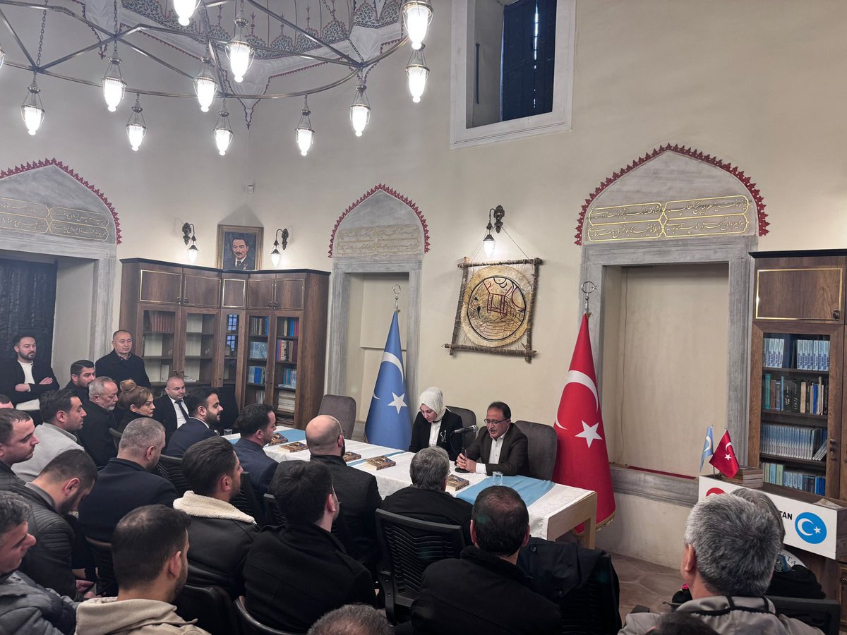 Doğu Türkistan Vakfı tweet media