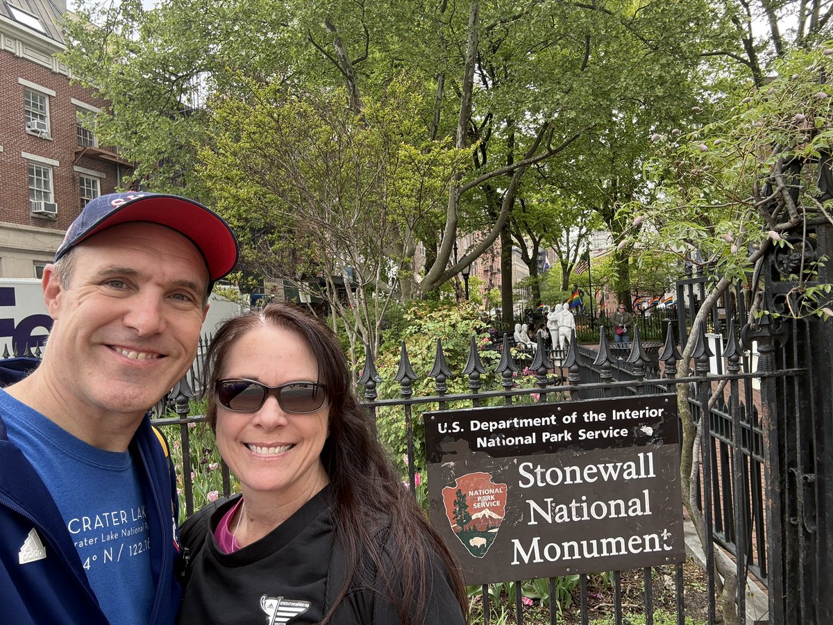 collodi's tweet photo. Non-soccer activities on this NYC trip: (a thread)
1) Visited Stonewall National Monument
2) Rented bikes to ride around Central Park.
3) Rode an unreal amount of trains for two days. https://t.co/qBtxSTVgqy