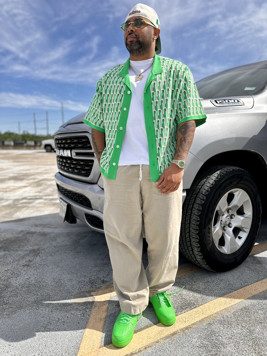 DEE YOUNG / Chamillion_Kicks404 tweet media