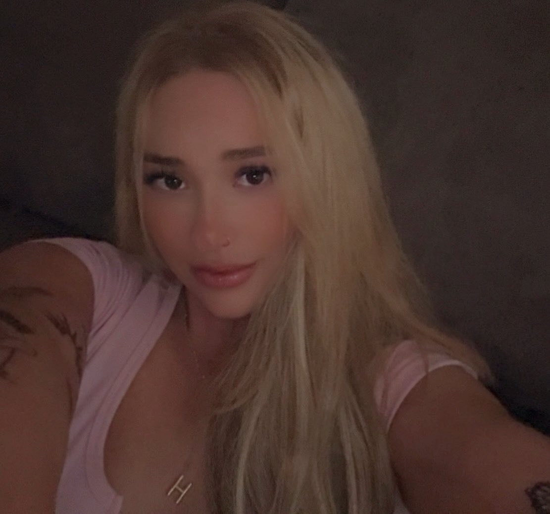 Brynne tweet media