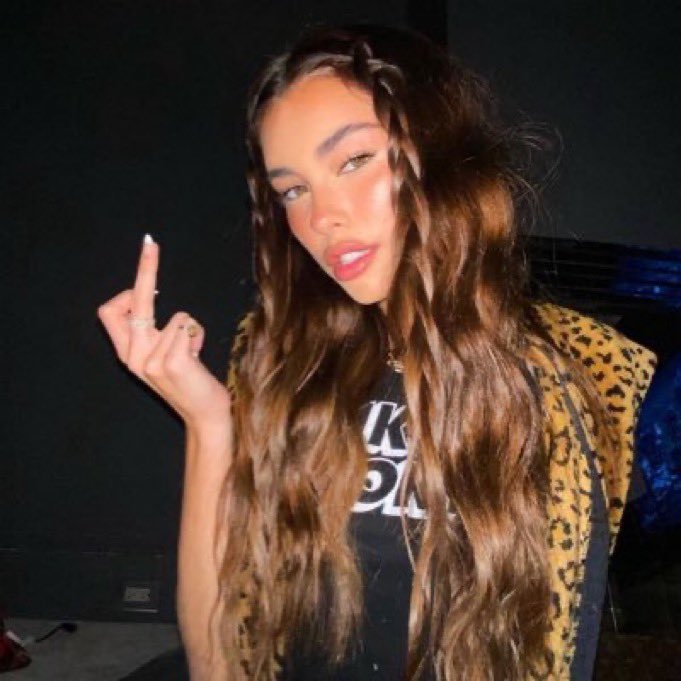 Leah Halton/ Madison Beer tweet media