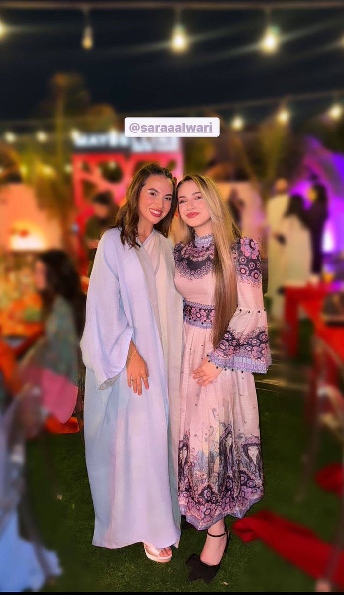 ﮪـيلز 🫦🔥 𝙷𝙴𝙴𝙻𝚂 tweet media