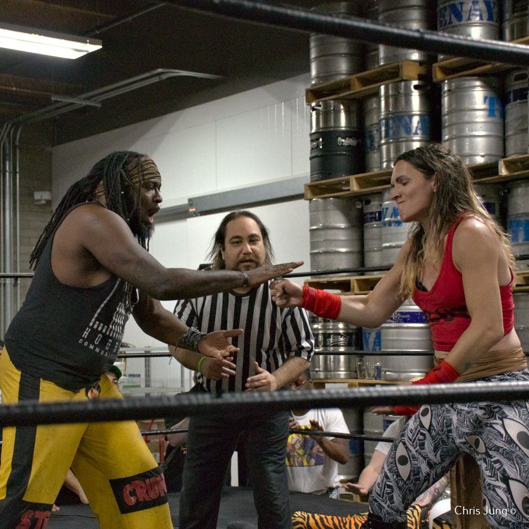 Rudo_Rampage's tweet photo. Suge D and Dark Sheik battle it out in a Mini Game Challenge to determine the World's Worst Wrestler!  
#wwwswwf #wrestling  @darksheikftf @SugarDunkerton https://t.co/LtxAXbhNAW