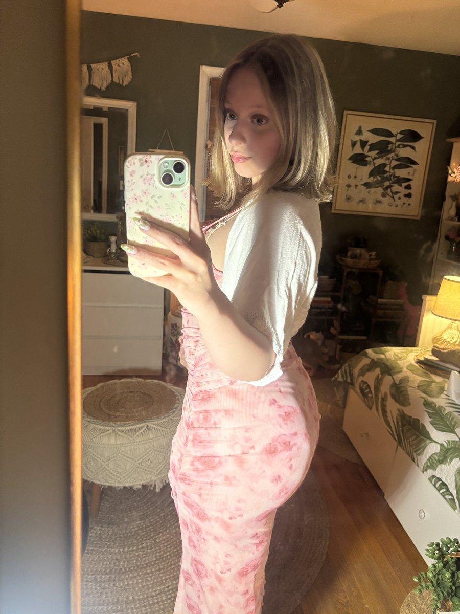 juls tweet media