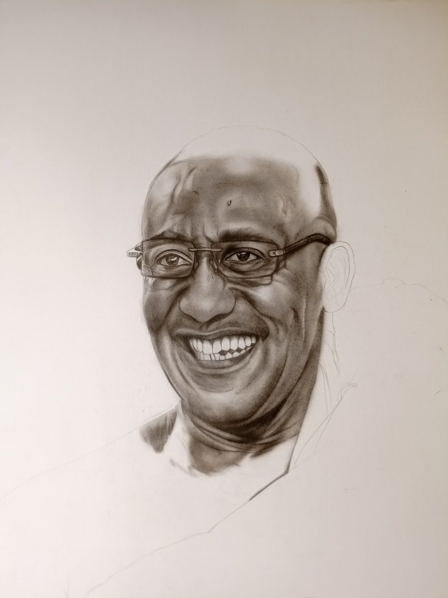AnnorOkataJosh's tweet photo. Work in Progress of Osabarima Nana Ansah Sasraku III, Mamfehene and Kyidomhene of the Akuapem Traditional Area. ✏️🖌️

#annorokatajoshua #pencildrawing #art #visualartist #realismdrawing #artistlife #artist #drawings #mamfehene https://t.co/cjGashjwU8