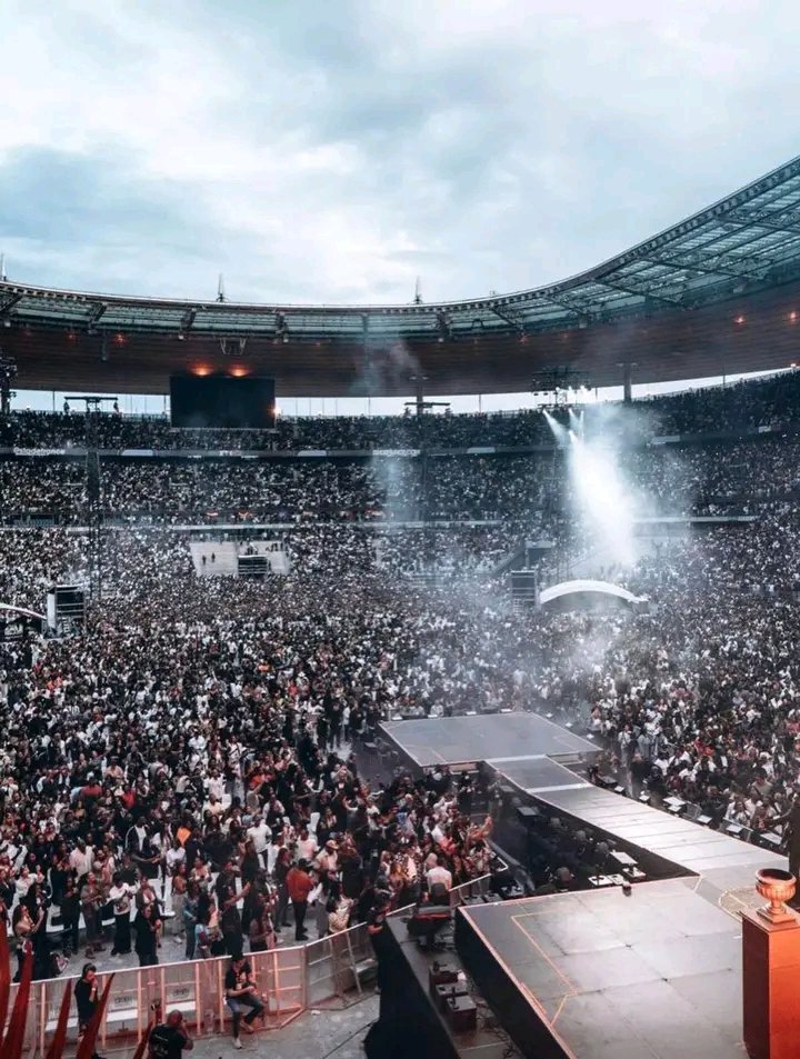 afrinovacd's tweet photo. ! Fally Ipupa poursuit son ascension internationale et annonce un concert événement le 25 octobre 2026 à la O2 Arena. Après avoir marqué le Stade de France, la star congolaise s’attaque désormais à Londres avec l’ambition de confirmer son statut sur la scène mondiale. https://t.co/fzA2LTBbNt