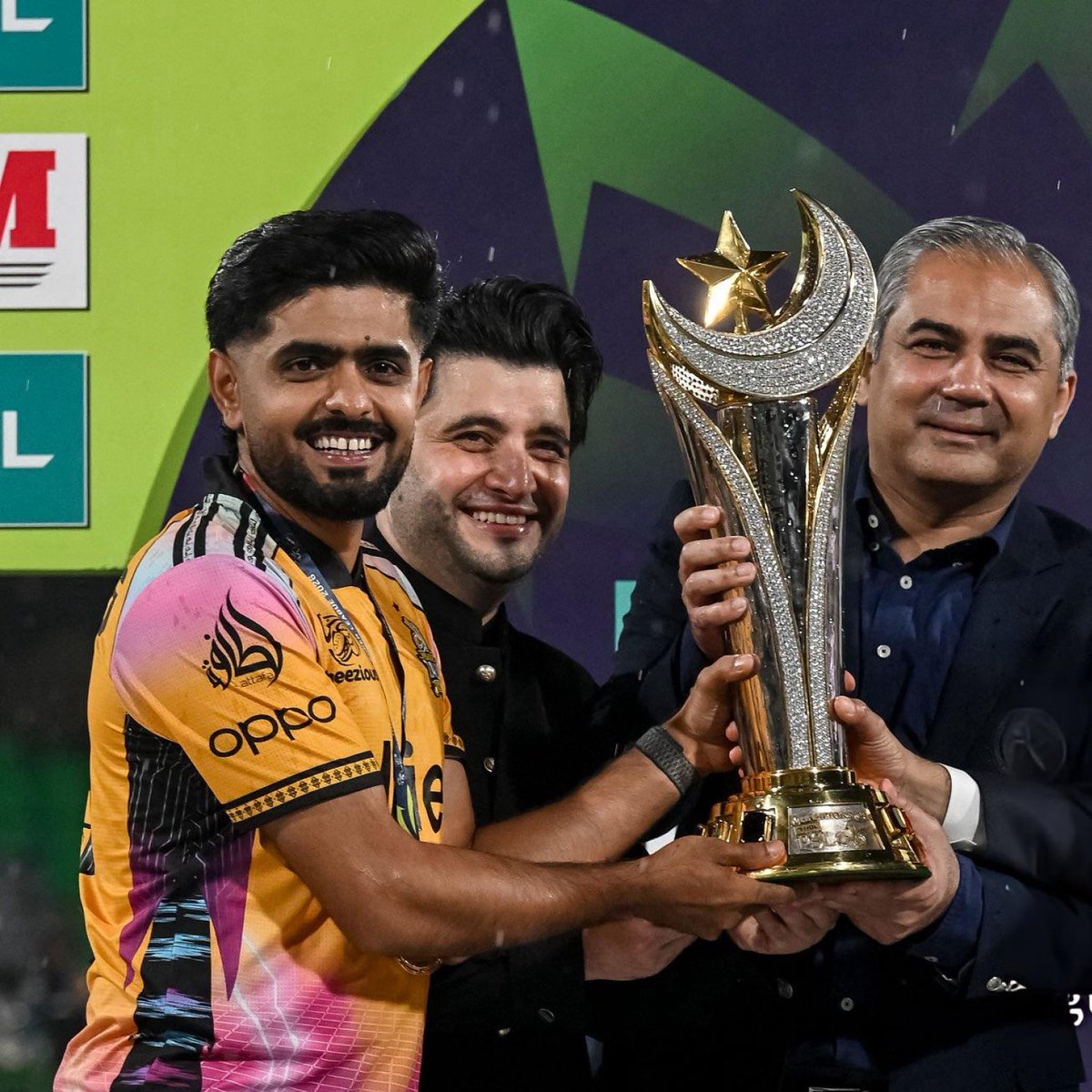 MeemAlifAaeen's tweet photo. 🏆 https://t.co/PAvQWBJxmG
