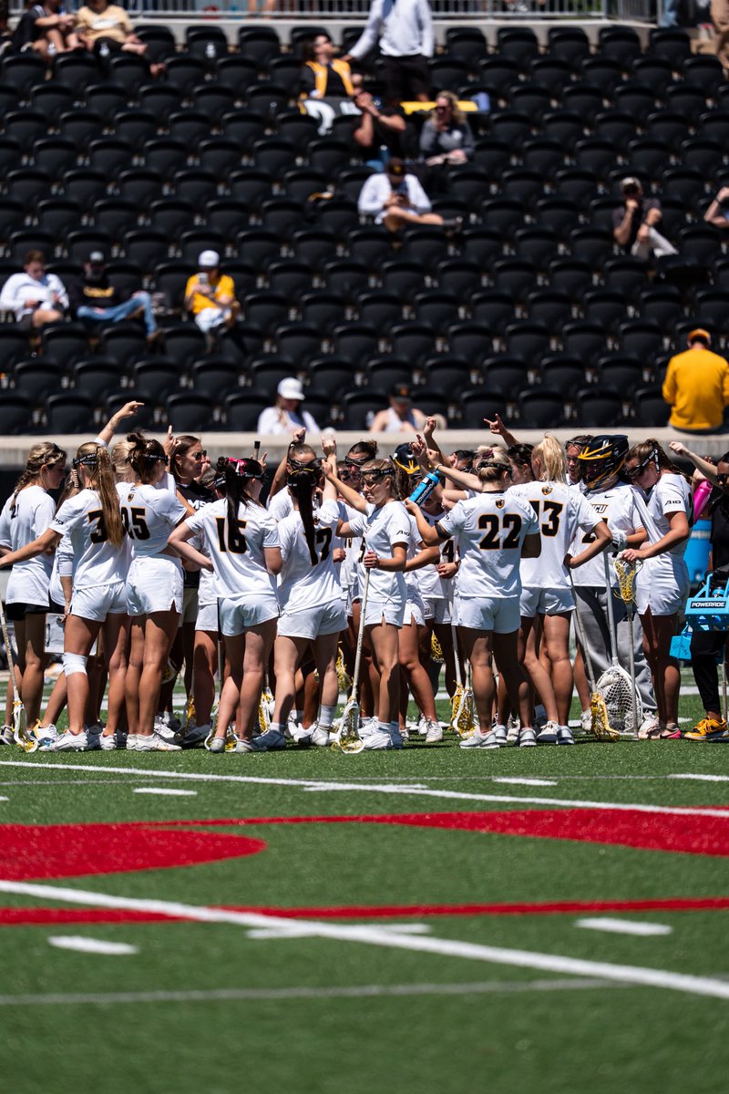 VCU_Lacrosse's tweet photo. historic season. bar raised.
forever proud of this group 💛🖤 https://t.co/CWg9EPaAPu