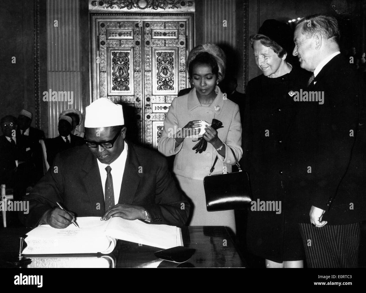 AdemAdemmuse1's tweet image. Today, on 3 May 2002,marks the anniversary of the passing of #Mohamed Haji Ibrahim Egal the 2nd President of #Somaliland and a key architect of its state-building.His vision,diplomacy and leadership laid the $foundations for peace and governance,a stable &amp;amp; #resilient nation.