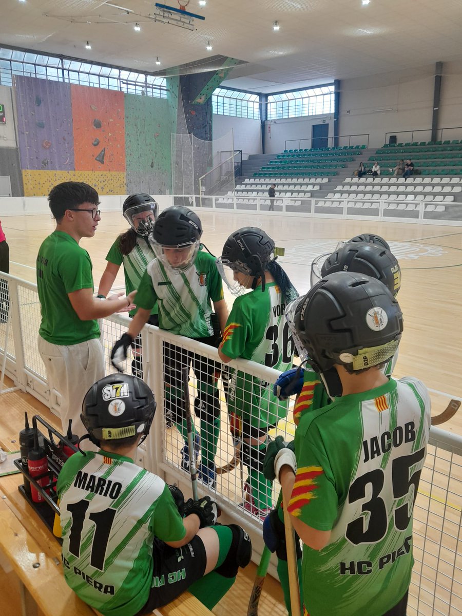HCPiera's tweet photo. 🇳🇬🇳🇬Imatges del partit de l'equip Aleví!!🇳🇬🇳🇬
#somhipiera🏑🏑 https://t.co/skWruC03PK