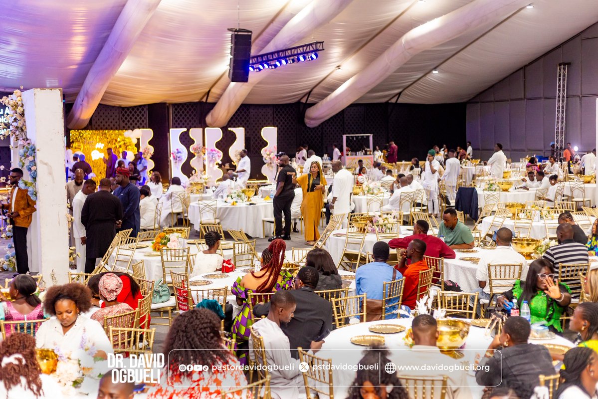 dominioncitylag's tweet image. Celebrating God’s general.

#DrDavidOgbueli #Birthday #HonorService