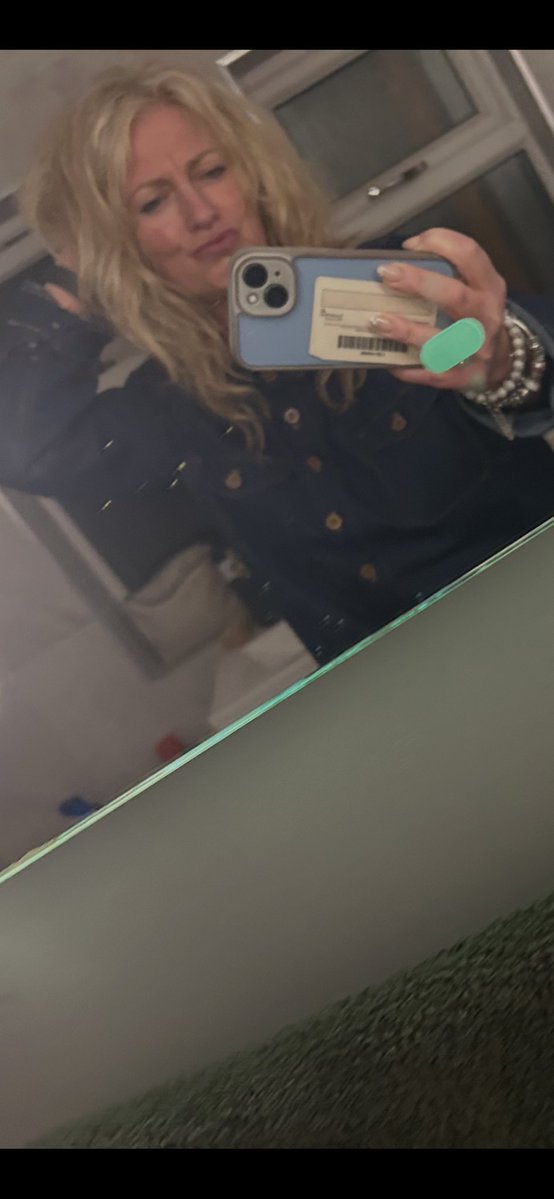 Joanne tweet media