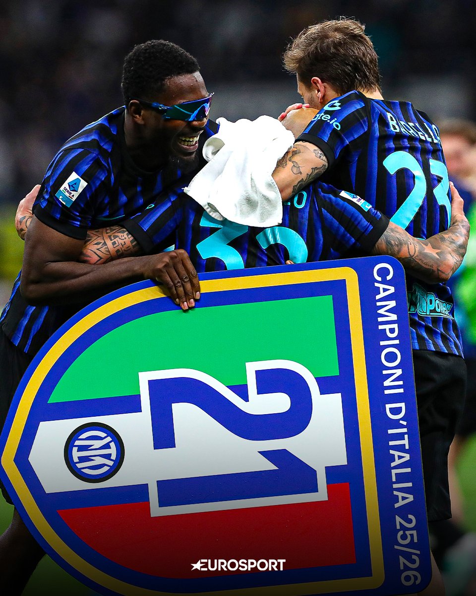 Eurosport_IT's tweet image. Festa Inter a San Siro per la vittoria dello Scudetto 🎉🐍

#Calcio #SerieA #Inter