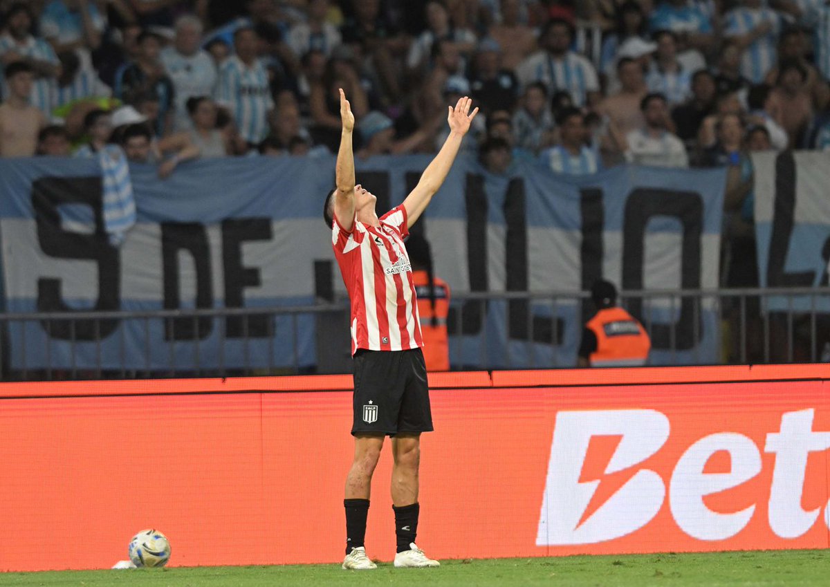 frases sabella tweet media