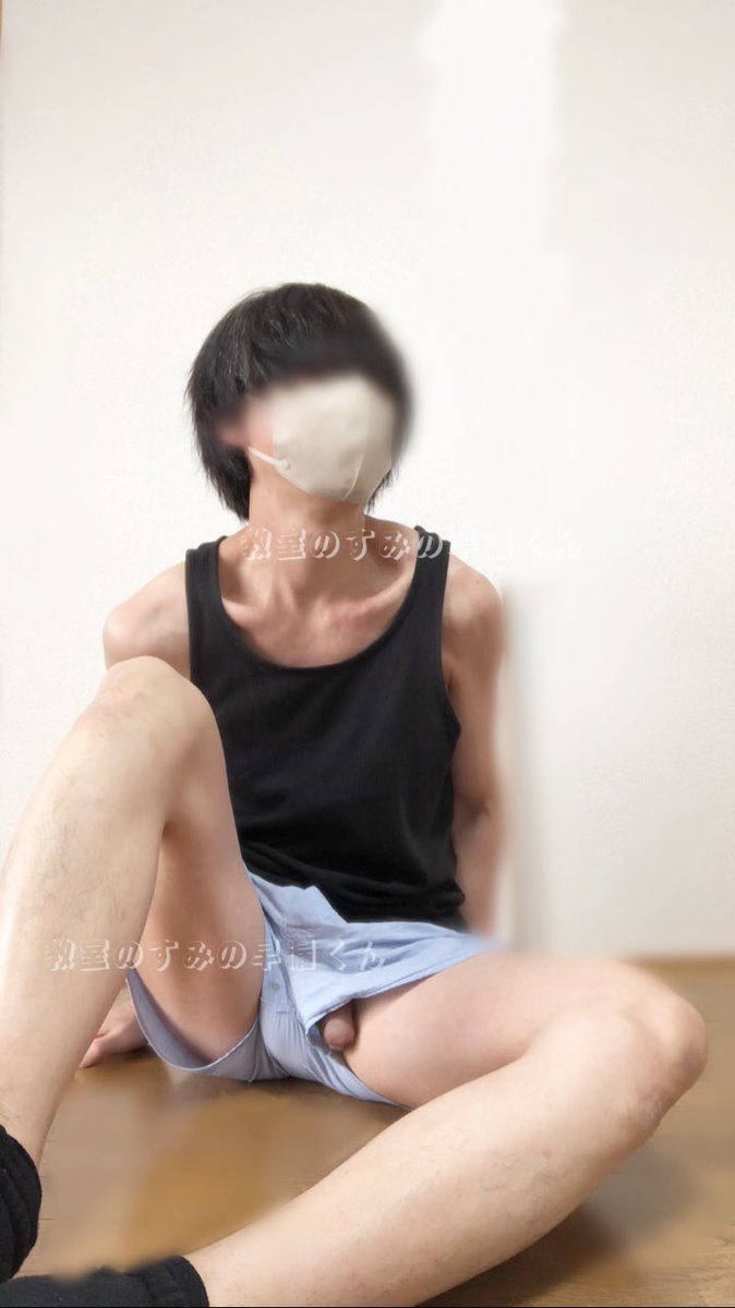 となりの席の17ｾﾝﾁくん tweet media